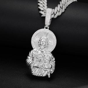 Pendentif élégant pour homme en or avec motif Jésus et diamants, bijoux pour homme, accessoires de mode pour l'exportation, prix de vente - Product Image 4