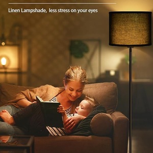 Lampe sur pied moderne en or avec base en marbre pour une décoration élégante du salon - Product Image 4