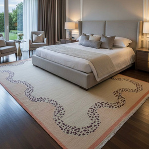 Tapis artisanal vintage en coton et laine noué à la main pour maisons d'histoire, beige et corail, tissage plat, avec dos antidérapant pour la pièce - Product Image 3