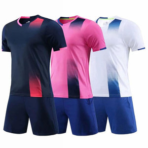 Uniforme de fútbol para hombre, cuello redondo, poliéster, uniforme de fútbol sublimado con logotipo y nombre personalizados, uniforme de fútbol OEM. - Product Image 5