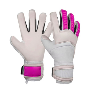 Gants de gardien de but professionnels, paume en latex de qualité supérieure pour une adhérence optimale, équipement de gardien de but respirant avec poignet réglable - Product Image 4