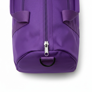 Material ideal para sesiones de entrenamiento, deportes al aire libre y uso diario. Bolsa deportiva de estilo atlético moderno, ligera y cómoda. - Product Image 5