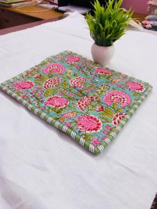 Floral Printed Cotton Eco-Friendly Lightweight Shockproof Protective Case Button Tablet Sleeve Quilted <b>Laptop</b> <b>Backpacks</b> - Product Image 2