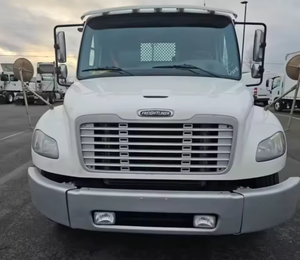 Low Mileage Used 2018 For-<b>Freightliner</b> M2 106 16 24 ft Flatbed <b>Truck</b> - 260HP, 6 Speed Automatic LHD/RHD Export Ready Worldwide - Product Image 4