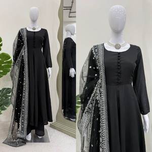 Ensemble de robe en mousseline de soie éthérée pour femmes Costume Kurta Salwar évasé de créateur avec bordure en dentelle Dupatta Mode de fête pakistanaise de l'Inde - Product Image 5