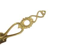 Cuillère décorative vintage en laiton, manche ajouré orné, motif floral géométrique, louche en métal faite à la main, cuillère de service élégante, vaisselle raffinée