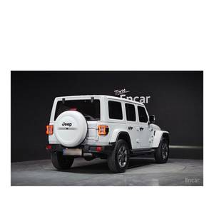 Jeep Wrangler 2.0 Overland 4 portes, modèle juillet 2021, avec 56 833 km, boîte automatique, sièges en tissu, caméra arrière - Product Image 2