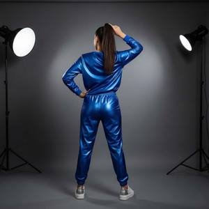 Sudadera de Invierno Personalizada para Mujer, Glam-Sport, Azul Real, Satinado Brillante, 100% Algodón, Venta al Por Mayor, Sudadera de Alta Gama con Manga Larga - Product Image 6