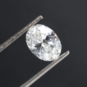 Diamante Blanco Cultivado en Laboratorio de Corte Ovalado de 0.80 Quilates, Color E, Claridad VVS2, CVD HPHT, Diamante Suelto Certificado por IGI para Joyería - Product Image 2