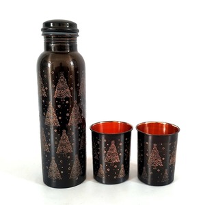 Vase conique en cuivre oxydé noir contemporain à motif botanique |   Trio de cadeaux en cuivre gravé respectueux de l'environnement - Product Image 6