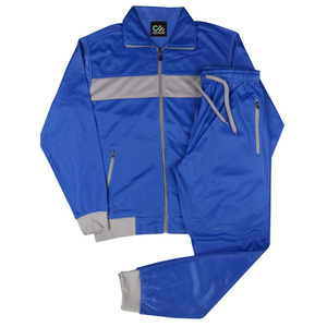 Traje Deportivo Personalizado de Invierno para Hombre, de Alta Calidad, Corte Ajustado, en Poliéster/Algodón, Precio de Mayoreo, FORTLEO INDUSTRIES - Product Image 6