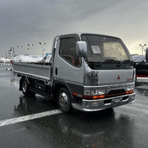 Camiones Mitsubishi Canter Confiables con Motor de Bajo Consumo para Entregas Diarias y Transporte de Larga Distancia - Product Image 1