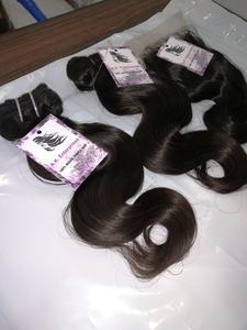 Vente en gros HD perruque frontale en dentelle 13x4 ,13x6 cheveux Remy indiens bruts os raides pour les femmes de couleur noire - Product Image 3