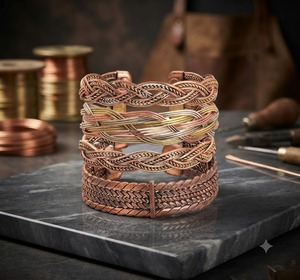 Brazalete de Cobre Tricolor, Hecho a Mano, Trenzado, Ajustable, Joyería Geométrica, Regalo - Product Image 3