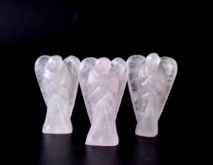 Figuras de Ángeles Talladas en Cuarzo Rosa de Primera Calidad al por Mayor, Gemas de Feng Shui para Sanación Metafísica y Decoración del Hogar - Product Image 1