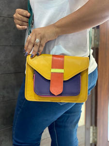 Sac à main à bandoulière en cuir pour femmes, coloré, fait à la main, nouvelle collection - Product Image 2