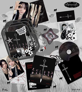 อัลบั้มต้นฉบับเกาหลีของวง NMIXX - Fe3O4: STICK OUT (รุ่นลิมิเต็ด) - Product Image 3