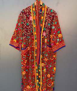 Al por mayor, Kimonos y Chaquetas de Lujo para Descanso, Hechos a Mano, de Algodón 100%, Suaves para Invierno, Estilo Boho con Bordado Floral, de la India - Product Image 5