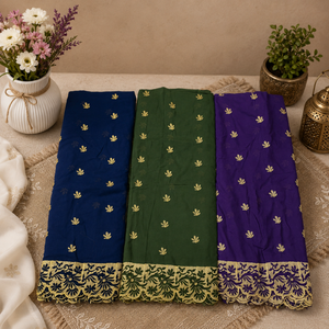 Tissu en voile de coton classique soudanais Toub |   Tissu de robe africaine à broderies complexes avec motifs floraux et bordure décorative - Product Image 1