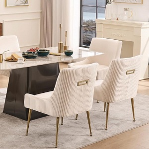 Chaises de Salle à Manger Rembourrées en Velours <span class=keywords><strong>Beige</strong></span> avec Pieds en Métal Doré Poignée de Transport Givrée pour Salon Cuisine Salle à Manger - Product Image 6