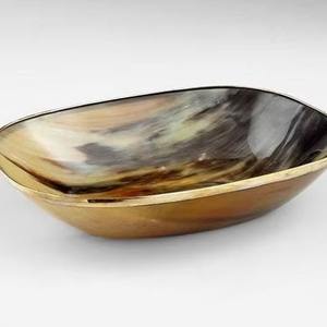 Bol à raser artisanal indien en corne véritable, plat de service poli écologique, bol de service en corne de buffle naturelle et écologique - Product Image 1