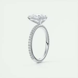 Bague de fiançailles Harper Pave avec diamant de laboratoire taille poire de 2,25 carats et pierres latérales rondes en or blanc 14 carats - Product Image 1