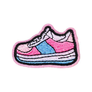 Patch brodé avec logo, badge Velcro auto-agrippant, personnalisé, effet 3D en relief, thermocollant pour vêtements, chapeaux, sacs - Product Image 1