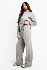 Pantalones Deportivos de Pierna Recta para Mujer, Color Gris Invierno, con Detalles de Ribete, Felpa Suave, 100% Algodón, Cierre con Cordón, Corte Holgado - Product Image 3