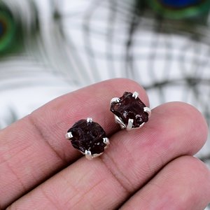 Vintage Fancy Design Style Stud <b>Earrings</b> 925 <b>Solid</b> Sterling <b>Silver</b> Natural Garnet Stones Wedding Party Gift Anniversary Jewelry - Product Image 3