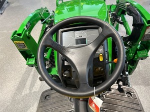 Tractor Compacto de Servicio Pesado 2026 1025R de Alto Rendimiento, Suministro al por Mayor - Product Image 6
