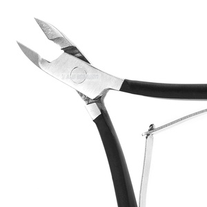 Tondeuse à cuticules et outils à ongles durables en acier inoxydable avec poussoir pour le soin des cuticules - Product Image 2