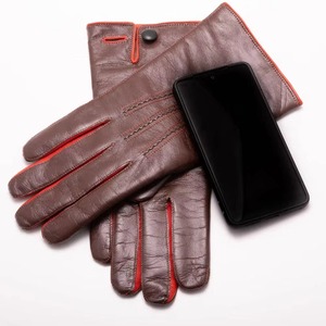 Gants en cuir tendance de haute qualité pour hommes et femmes, vente en gros, dernière collection, prix abordable, qualité supérieure, pour usage décontracté - Product Image 2