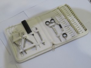 Kit Profesional de Herramientas para Extensiones de Cabello de Acero Inoxidable, Alicates, Tijeras, Peines, Accesorios, Color Personalizado, Uso Comercial - Product Image 2