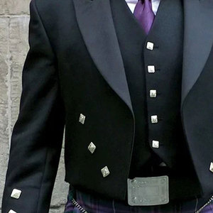 Veste Prince Charlie écossaise noire de haute qualité pour homme, gilet à 5 boutons, tenue traditionnelle des Highlands, OEM ODM - Product Image 4