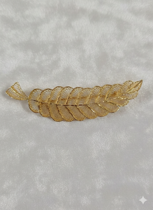 Peigne à cheveux MOLL JEWELLERS vintage en alliage plaqué or, fait main, écologique, étanche, élégant, mini animaux, fleurs scintillantes - Product Image 6