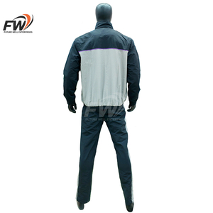 ชุดวอร์มกันลมไนลอนผู้ชายขายดีที่สุด แบบสั่งทำ OEM ODM ไซส์ใหญ่ ซิปแบบรูดขึ้น ผ้าโพลีเอสเตอร์ ผู้ผลิตชุดกีฬา - Product Image 5