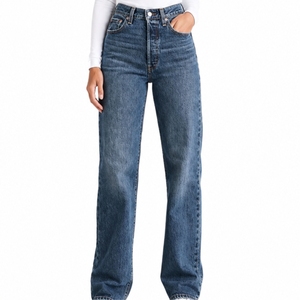 Jeans en denim sur mesure pour femme, coupe large, en denim premium, décontracté, longueur intégrale, en coton délavé, coupe tendance, fabriqué sur mesure - Product Image 1