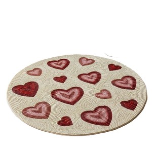 Set de table en verre brodé de perles en forme de cœur pour la maison, idéal pour les repas festifs, les cafés, décoration de table haut de gamme, pièce maîtresse. - Product Image 1
