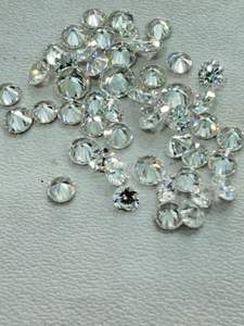 Accesorio Étnico Festivo con Diamantes Cultivados en Laboratorio, Pieza de Estilo Tradicional de Herencia para la Transmisión Generacional y los Hitos Familiares - Product Image 2