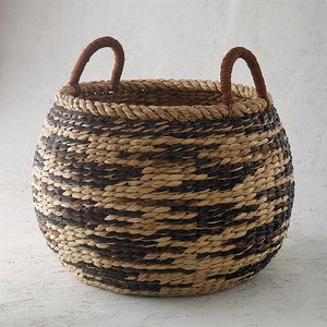 Wholesale Two Tone Black and Natural Water Hyacinth <b>Basket</b> Handcrafted Storage Laundry <b>Hamper</b> with Sturdy Handles Eco Friendly - Product Image 2