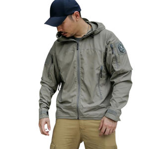 Fournisseur en gros de vestes softshell tactiques imperméables et coupe-vent pour la randonnée et la chasse, personnalisables, multi-poches, robustes et silencieuses - Product Image 6
