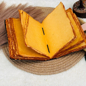 Libro de hechizos de cuero repujado a mano Al-Amir, libro de sombras, cuaderno de bocetos de la artesanía mágica de Rajastán - Product Image 4