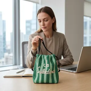 Pochette à monnaie perlée faite main de haute qualité, sac seau à cordon, sac de soirée rayé de luxe, sac fourre-tout perlé pour femme - Product Image 5