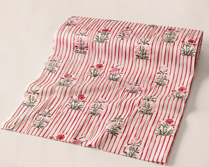 Tela de Algodón Estampada a Mano con Diseño Floral Sanganeri, Ecológica, Ligera, con Rayas Rosas, para Vestidos de Niña y Decoración del Hogar - Product Image 1