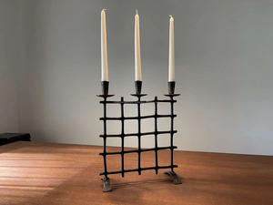 Candelabro de hierro forjado moderno Diseño cuadrado con malla para Navidad-Sostiene 3 velas - Product Image 2
