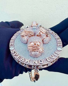Collar con Colgante de Hip Hop Personalizado de Primera Calidad, Chapado en Oro, con Nombre Personalizado, para un Estilo Urbano Moderno, Disponible al Mejor Precio - Product Image 2