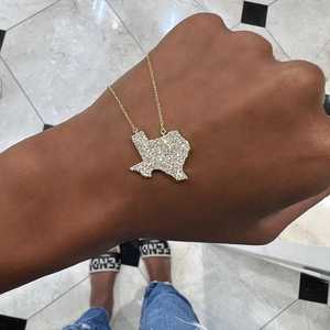 Colliers Diamond Texas en Or Massif 14k 18k, avec Breloques Carte de la Lune Étoilée en Diamants de Laboratoire Taille Ronde Sertis Pavé, sur Chaîne Câble Réglable de 18 pouces, Bijoux - Product Image 4