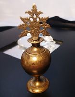 Support en laiton pour Surma Dani - Porte-Kohl (Surma) doré avec applicateur |   Pot traditionnel pour Surmadani/Kajal