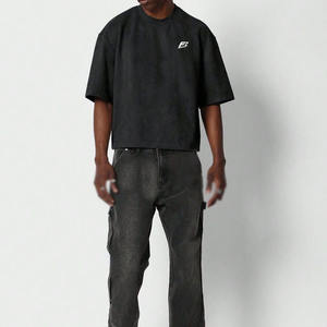 เสื้อยืดคอกลมโอเวอร์ไซส์ผ้าฝ้ายแท้ 100% สำหรับผู้ชาย น้ำหนักเบา ทรงบ็อกซ์  แบบครอป  รับสกรีนโลโก้ ขายส่ง B2B - Product Image 1