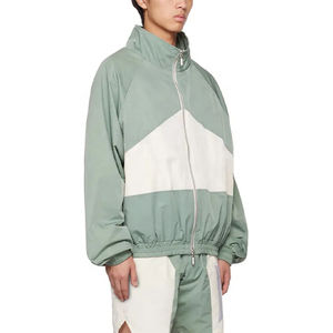 Conjuntos cortos de nailon personalizados para hombre, chándales con cortavientos, estilo streetwear, conjunto de sudadera con capucha y pantalón, al mejor precio - Product Image 4